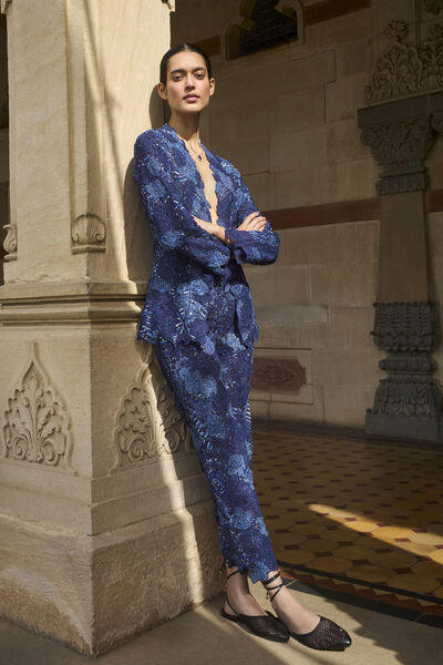 Elysora Embroidered Silk Jacket Set - Blue