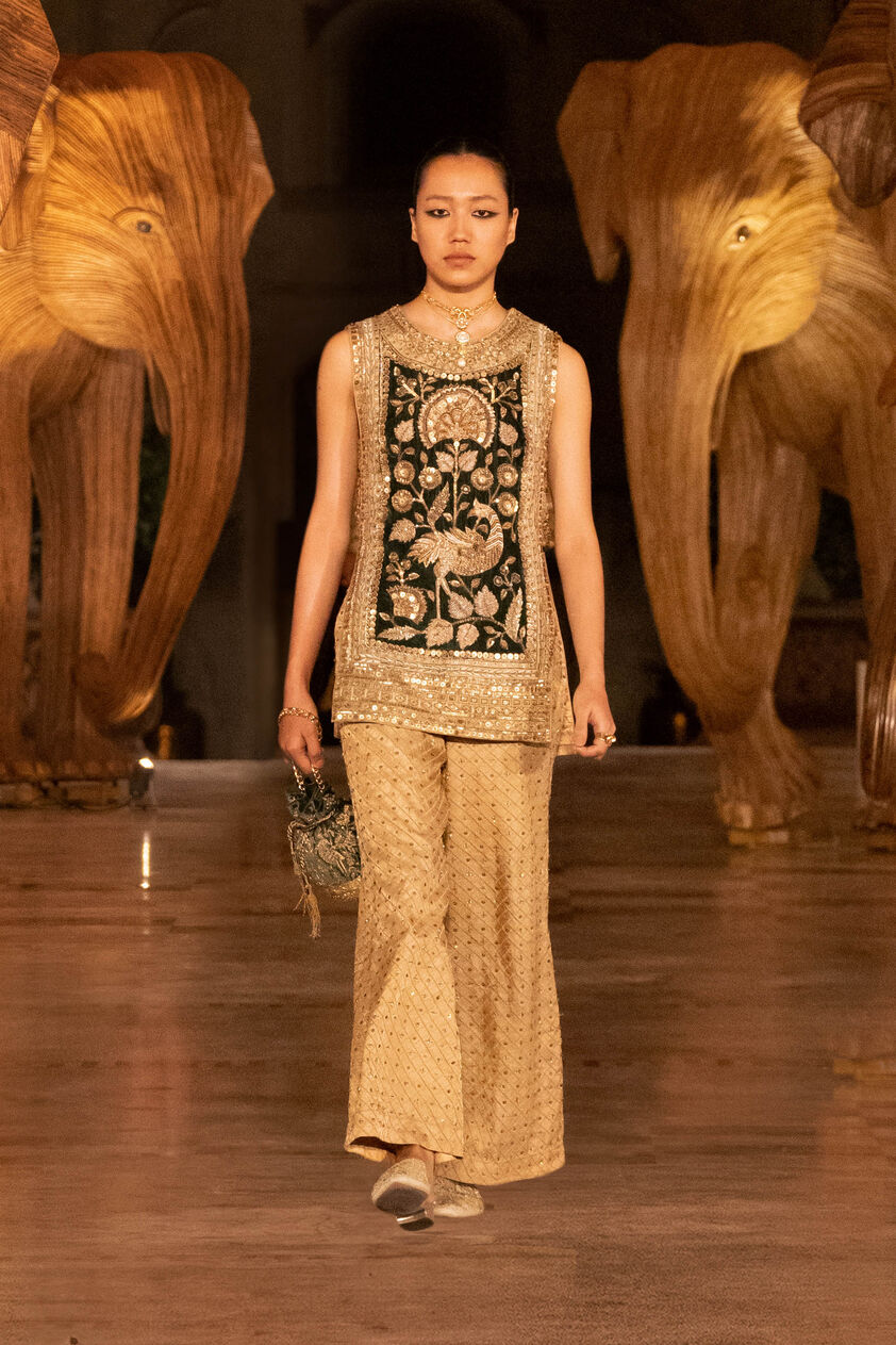 Heart Of The Forest Embroidered Zardozi Set - Gold, Gold, image 9