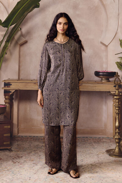 Afon Ajrakh Hand-block Printed Co-ord - Black