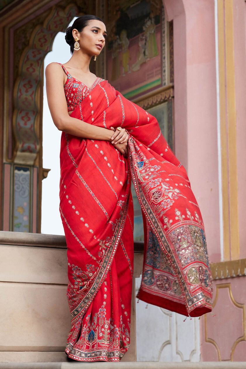 Nuris Saree, Red, image 2