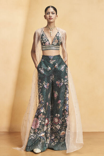 Gleam Of The Forest Silk Cape - Blush