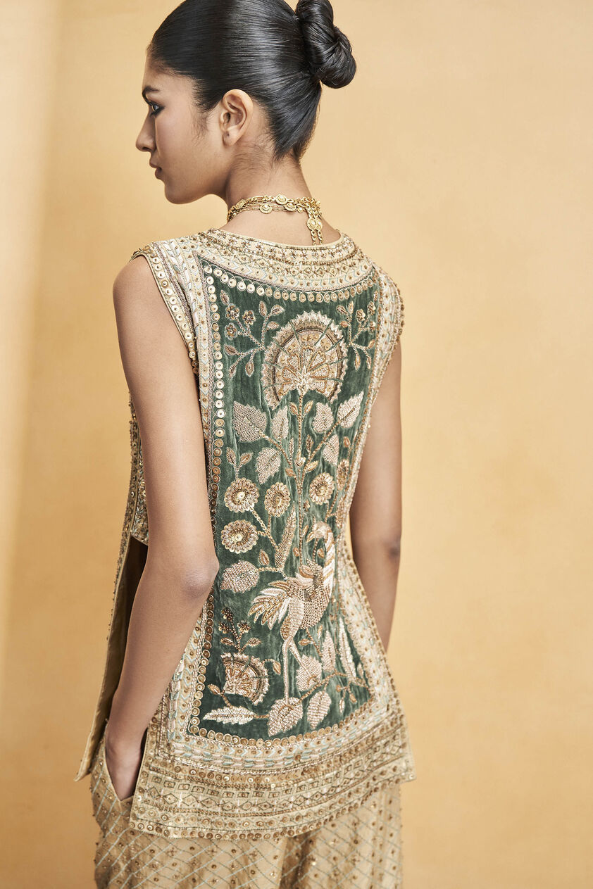 Heart Of The Forest Embroidered Zardozi Set - Gold, Gold, image 8