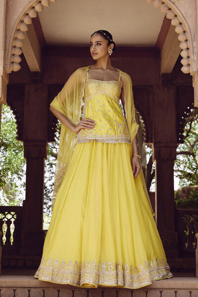 Srika Gota Patti Mul Skirt Set - Yellow