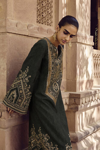 Rishama Silk Kaftan - Green, Green, image 5