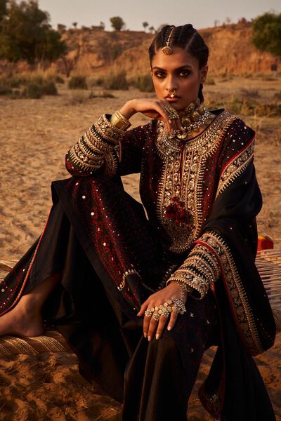 Sloka Bandhani Kurta Set - Black