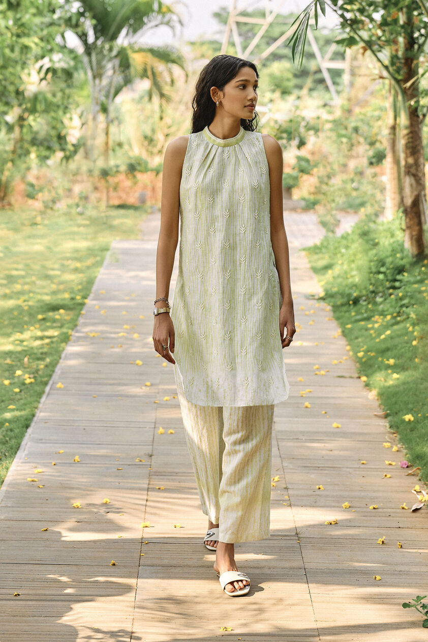 Sojourn Hand-embroidered Chikankari Linen Coord - Lime, Lime, image 1