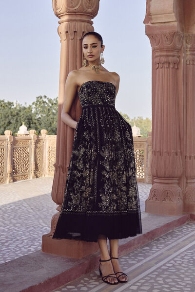 Zylvia Dress - Black