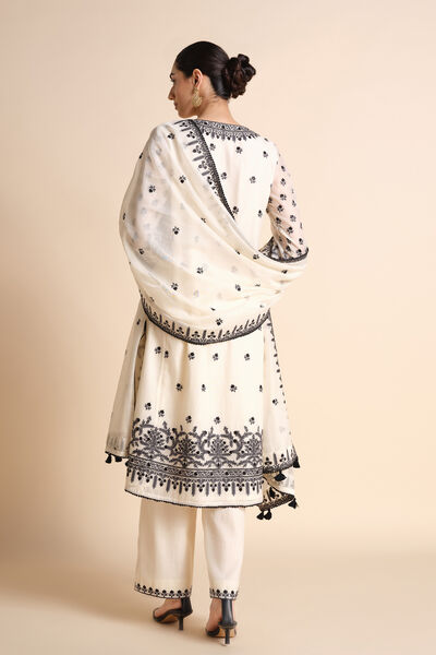 Sawsan Embroidered Mul Suit Set - White