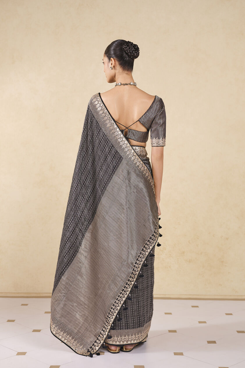 Avabha Handwoven Benarasi Silk Saree - Grey, Grey, image 7