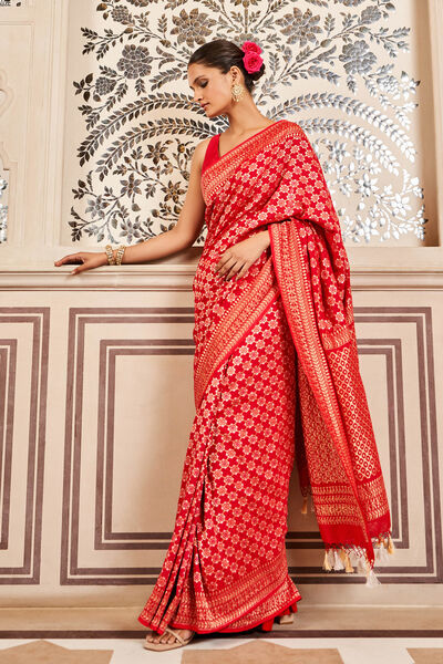 Ridah Benarasi Saree - Red