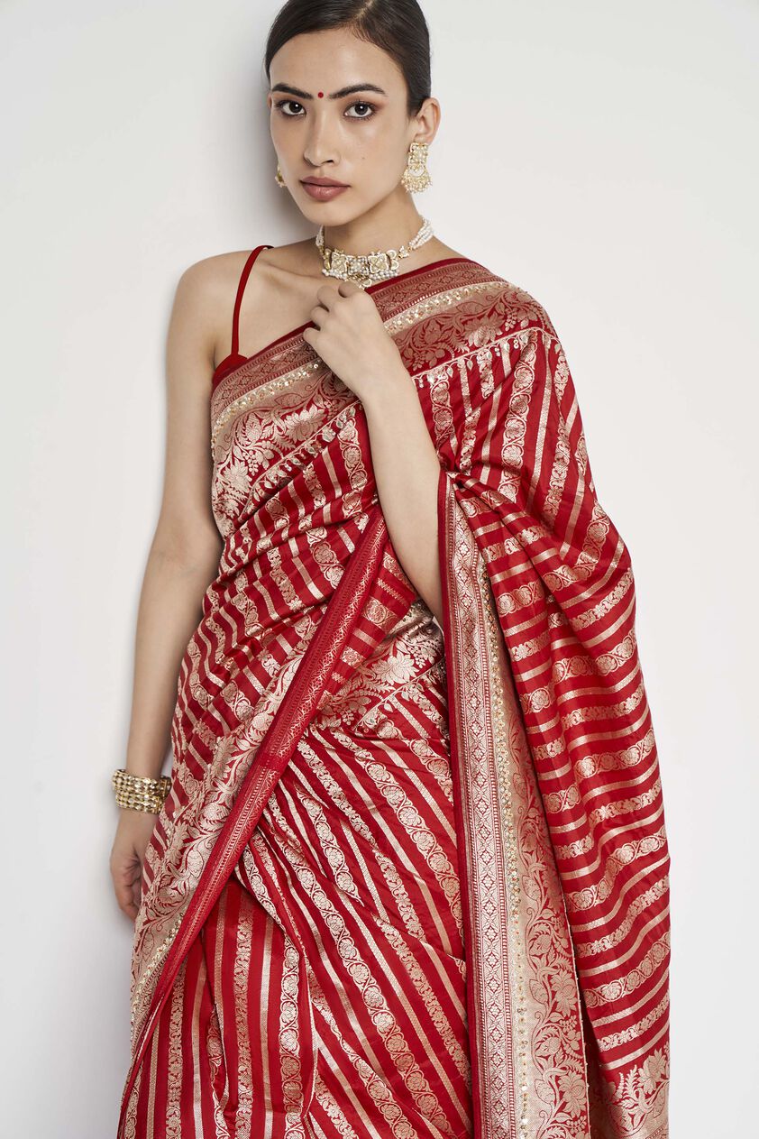 Hargun Benarasi Saree - Red, , image 6