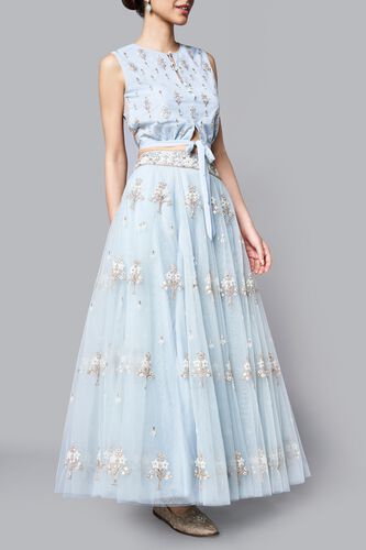 3 - Parnika Crop Top and Skirt, image 3