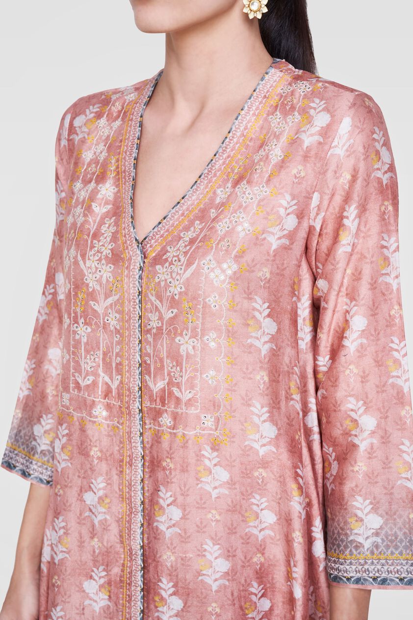 4 - Lamees Set, image 4