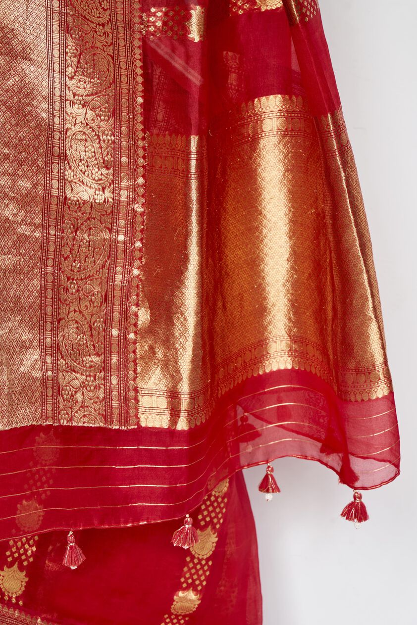 Sindhura Benarasi Silk Embroidered Saree - Red, Red, image 9