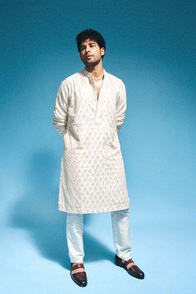 Tuhin Embroidered Silk Kurta - Ivory