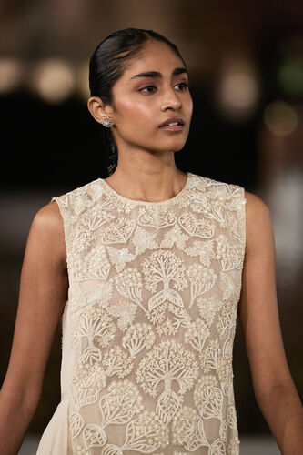 Calliandra Embroidered Silk Tabard Set - Ivory, Ivory, image 4